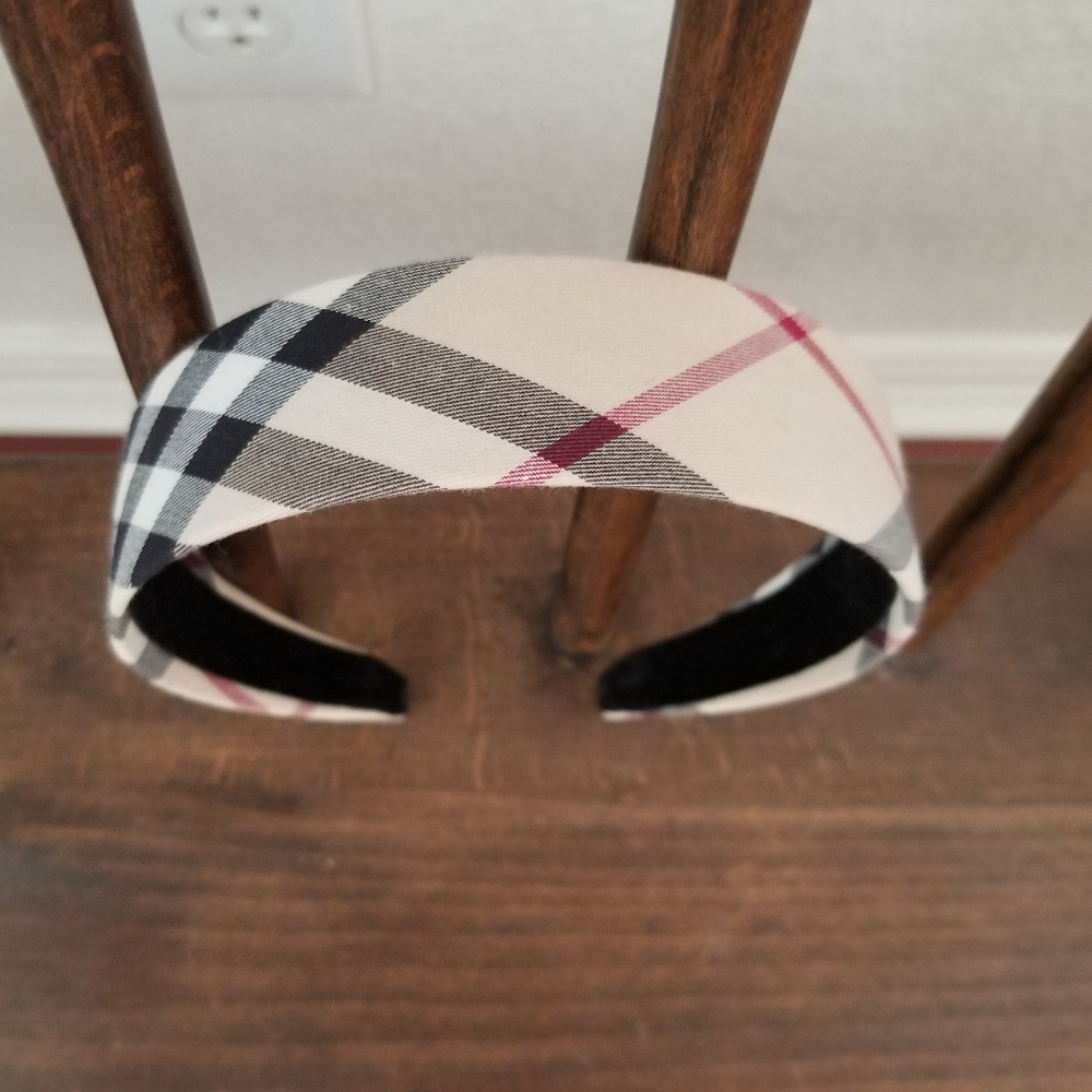 Burberry London Nova Check headband. NWOT.